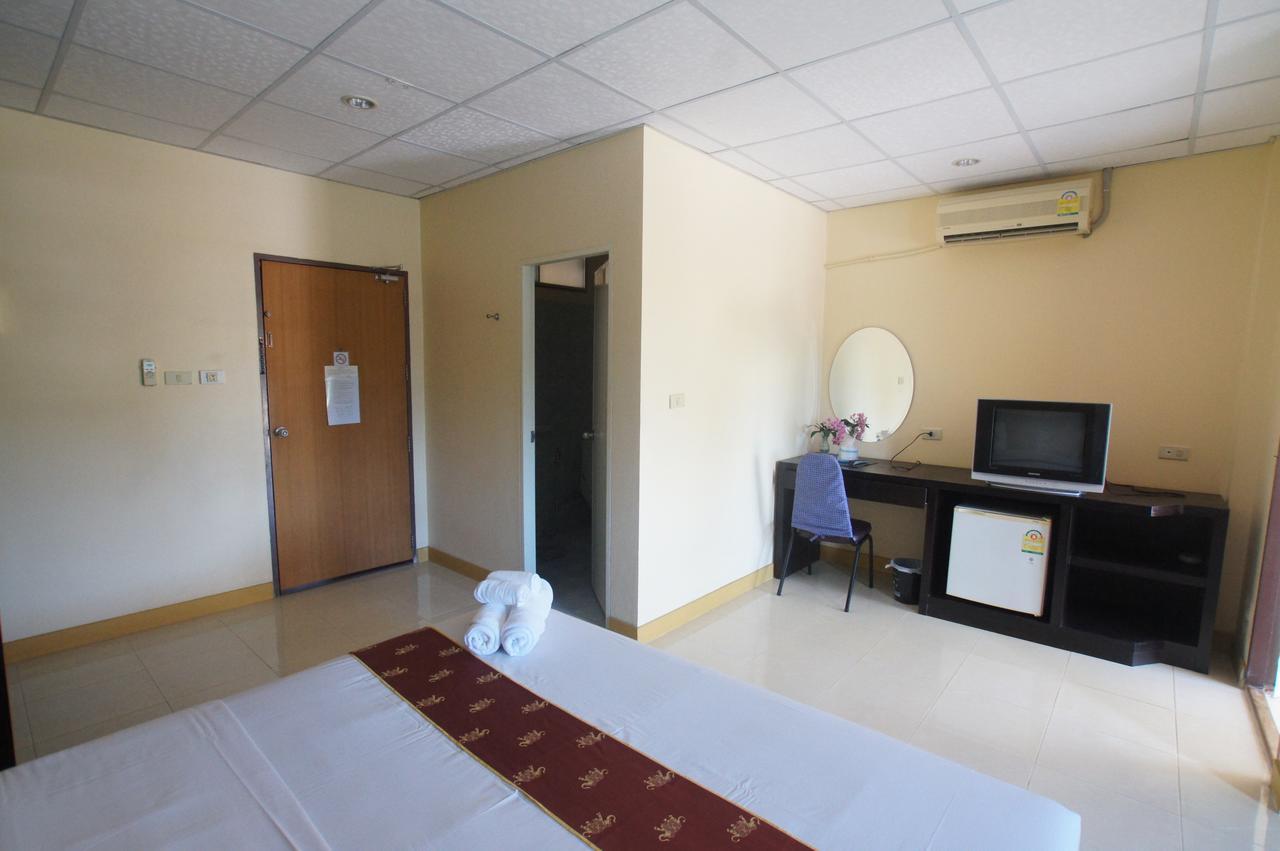 R.T. Hotel Khao Lak Exterior foto