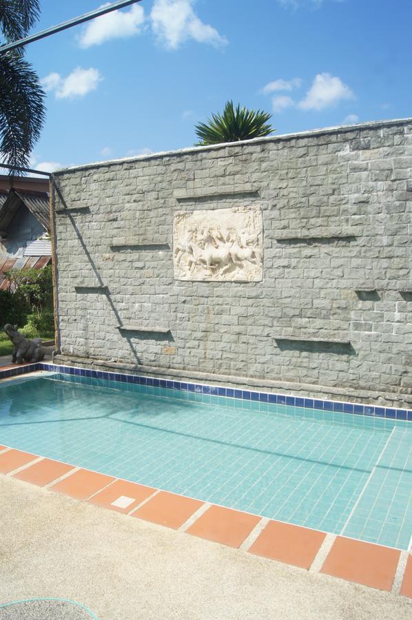 R.T. Hotel Khao Lak Exterior foto